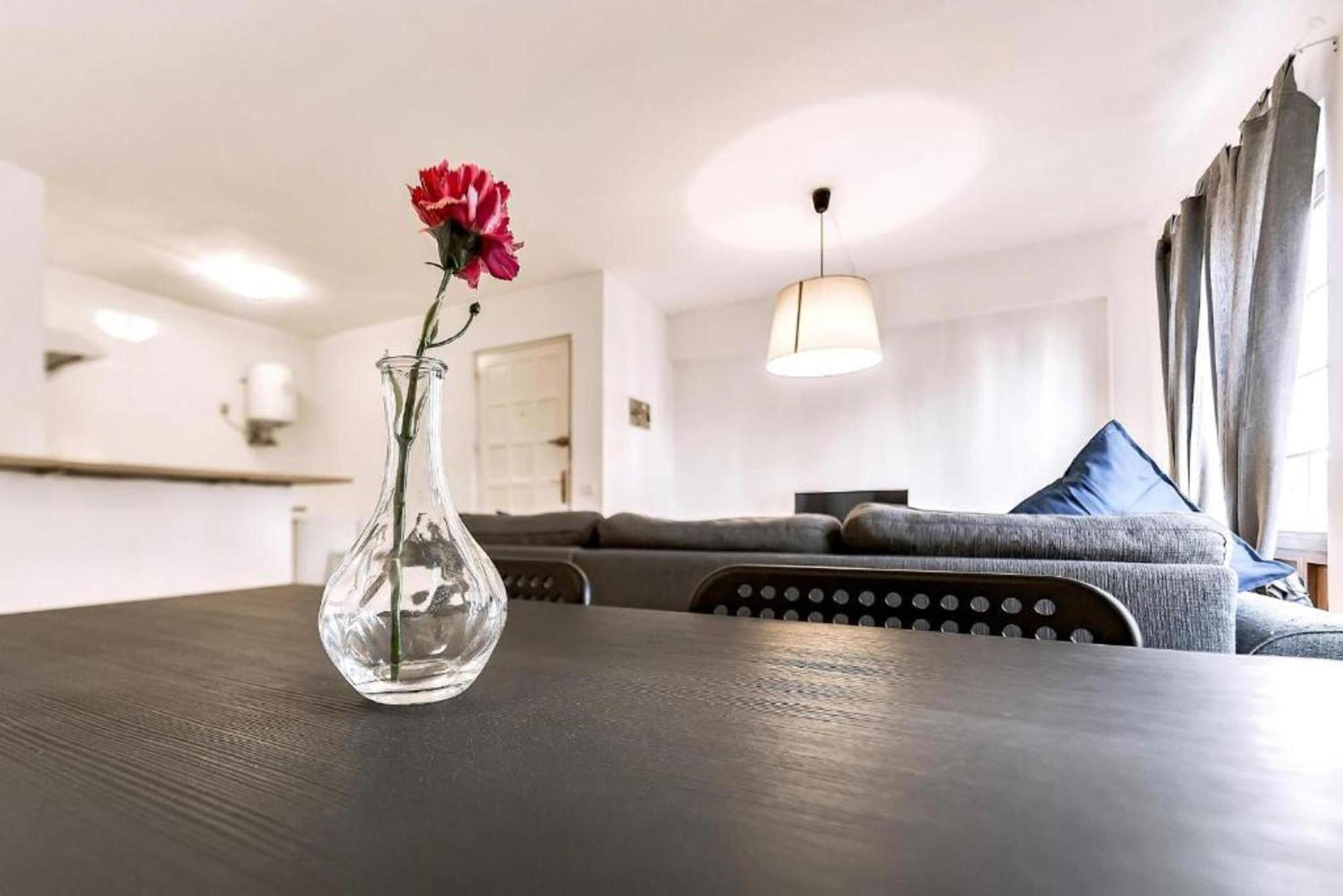 Apartment Two Bedroom In Playa De Americas, Free Wifi