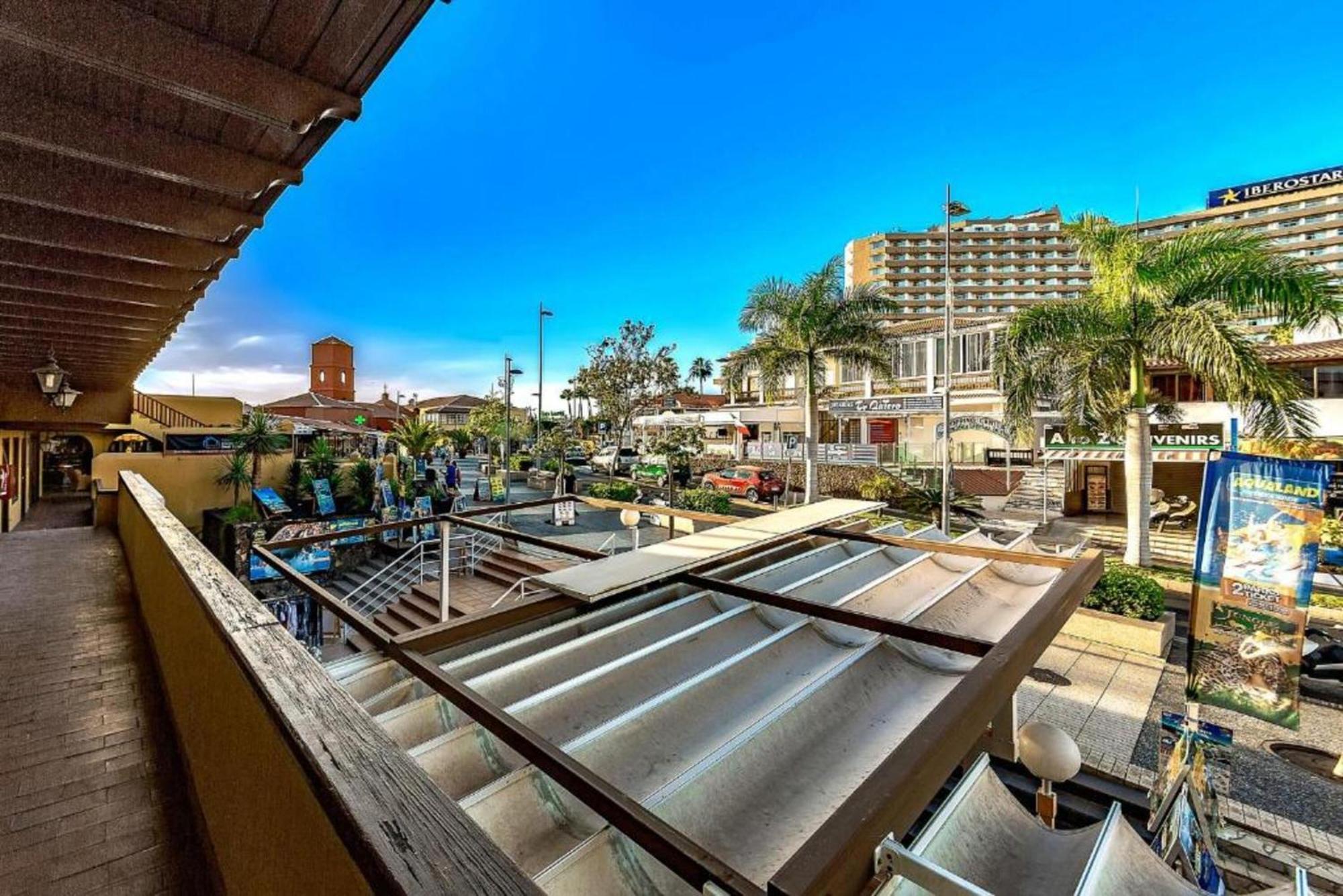 Two Bedroom In Playa De Americas, Free Wifi Apartment